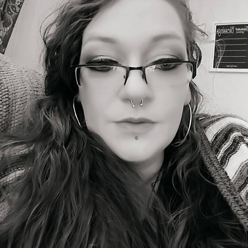 Meet your Posher, Teresa